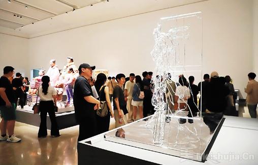 第十四届全国美术作品展览雕塑作品展在杭开幕