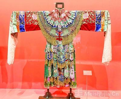 葳蕤之兰 芳泽百年：“梅艺今辉——纪念梅兰芳诞辰130周年展”开展